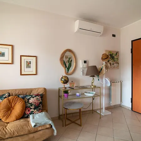 Sopra Le Nuvole Casa Fco
